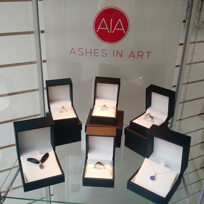 Cremation ashes jewllery